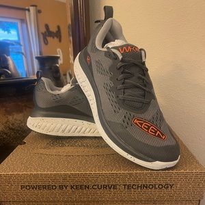 KEEN Men’s WK400 Walking Shoes